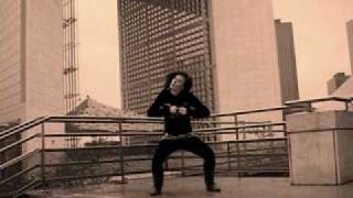 Danse hip hop PARIS /French choreo La Defense broadcast 2010 - Get buck in here