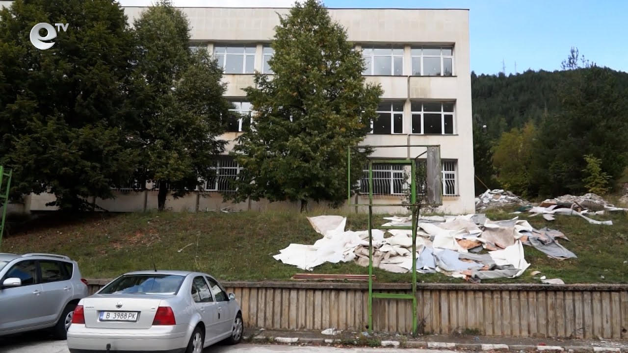 В 14 училища и 5 детски градини в Смолянска област все още текат ремонти