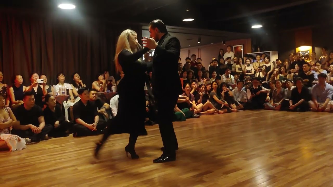 [Sexteto Mayor, Raúl Lavié - Garúa] Noelia Hurtado & Facundo De La Cruz