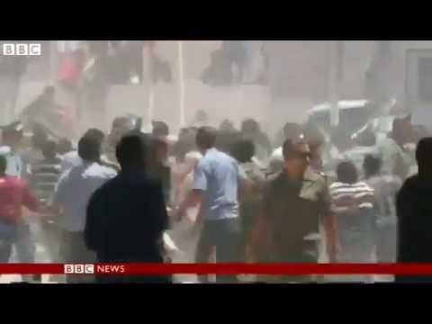 Chaos Anger And Frustration At Libya's Key Border Crossing With Tunisia... Video