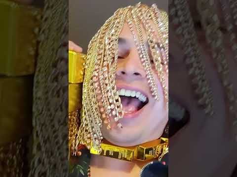 El rapero que se ha implantado cadenas de oro en la cabeza 🤔🥇 #shorts