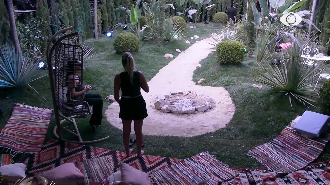 “Nëna natyrë mos lejo njerëz të pafytyrë...”/ Erjola ironizon Ilnisën