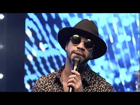 Kállay Saunders Band - Love In The Dark