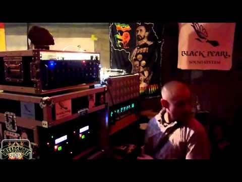 CHAZBO & roots temple - rub a dub pt7 @ oostende 14-8-2015