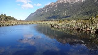 preview picture of video 'Milford Sound New Zealand'