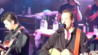 Eric Lapointe &amp; Paul Piché - Mon Joe (Live)