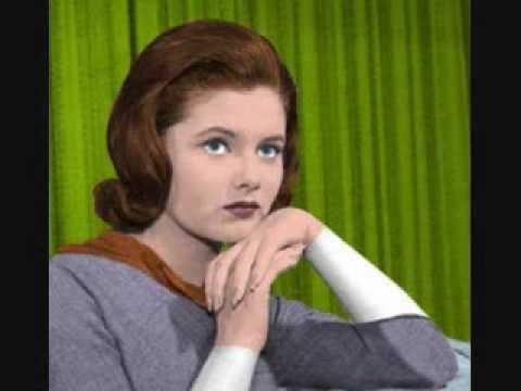 Noreen Corcoran - Why Can't A Boy And Girl Just Stay In Love (1963)