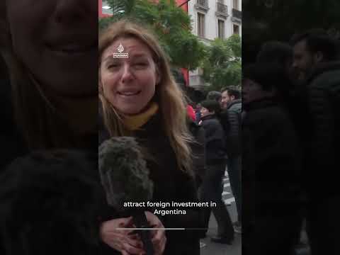 Police in Argentina use tear gas to stop protesters | AJ Shorts