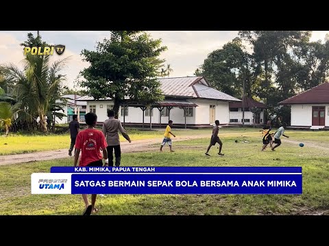 SATGAS OPS DAMAI CARTENZ BANGUN KEDEKATAN DENGAN ANAK-ANAK MIMIKA LEWAT SEPAK BOLA