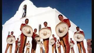 Mariachi Los Arrieros- Popurri de Mana.wmv