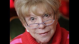 Gwen Davis speaking at UCLA 2/19/1971