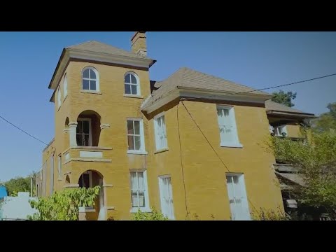 In the back of a cozy Meriwether County home, a jail hides an area's haunting past