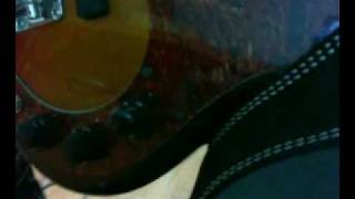 Video thumbnail for Cort Freedom Billy Cox Signature Bass Guitar Review by offom