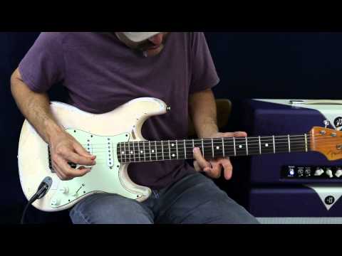 Blues Soloing Secrets - 3 Tips To Melodic Soloing - Guitar Lesson - EASY