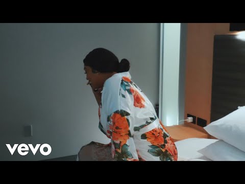 Dahvanka - Real Man (Official Music Video) ft. Brithney Starr