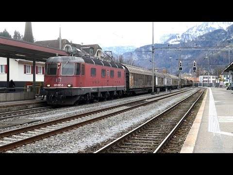 Züge auf der Gotthardbahn-Winter 2017-Brunnen
