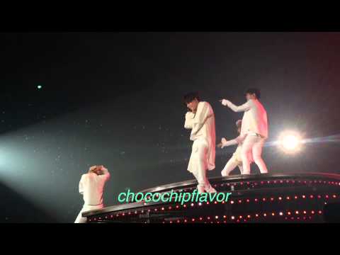 150927 SHINee SW Bangkok concert Excuse me miss Taemin Minho focus