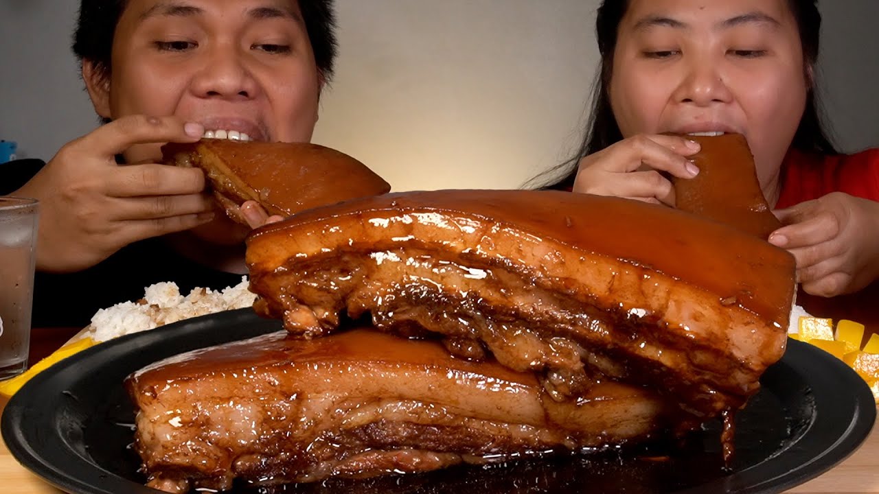 BRAISED PORK BELLY that melts in the mouth | COOKING + MUKBANG collab with @Bhen & Yuri