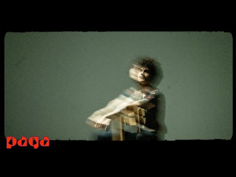 Batu Akdeniz - Sevmişim Boşuna (Official Video)