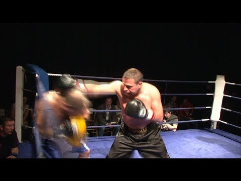 Classic IBA Boxing - Mark Andrews v Ian Wilson - KoKo's