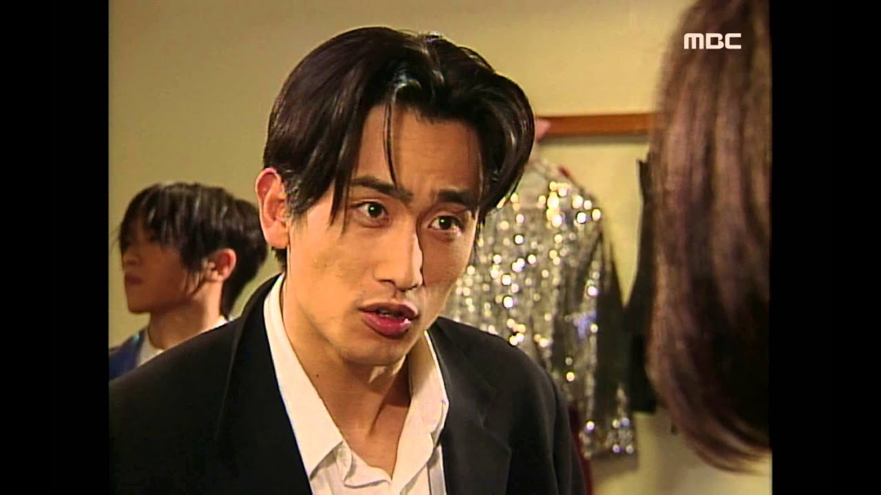 A scene from the final episode of the MBC drama You and I, broadcast in 1998