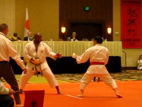 2012 ISKF US NAT. Tony vs Carl  #1.Senior Men Kumite