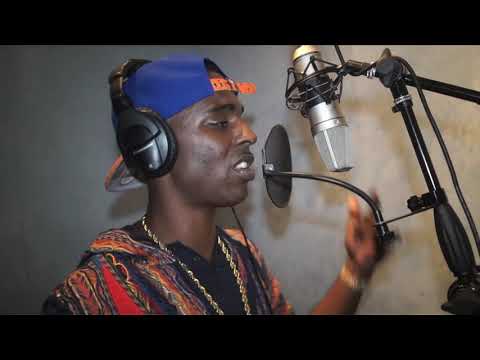 YOUNG DOLPH EXCLUSIVE LONDON FREESTYLE (PROD. BY SCOTT STYLES X SEAN MURDZ) - RIP DOLPH
