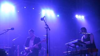 Wild Beasts 'Dog's Life' (new track)live @Rescue Rooms Nottingham 27/11/13