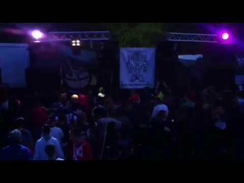 Massive Invasion FreeParty _ AnAloGIk [+]FuNkReBeLeS[+]PaNiKsYsTeM[+]HoVeRtAnK[+]PsIkEsYsTem