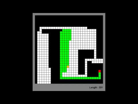 AI Plays Snake Using Pathfinding