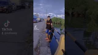 Download lagu gaun merah mp3 Download lagu gaun merah mp3