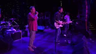 Delbert McClinton: Have A Little Faith In Me and Givin&#39; It Up