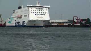 Wunderkind performed by Alanis Morissette. | Stena Hollandica