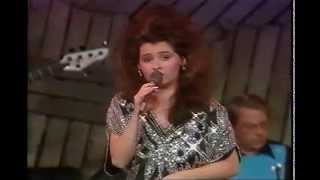 Tammi Lynn - There He Goes - No. 1 West - 1989