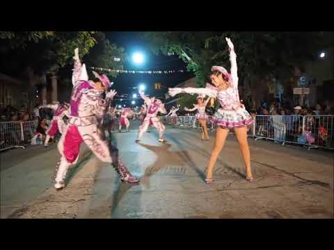 Chicas  bailando Saya Caporal