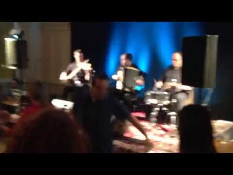 Edinburgh Ceilidh Club - Strip the Willow with HotScotch Ceilidh Band