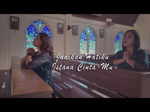 Jadikan Hatiku Istana Cinta-Mu. Cover oleh Yuni Atdjas & Vita Takndare. Ciptaan L. Putut Pudyantoro.