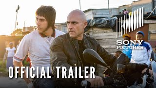 Video trailer för The Brothers Grimsby - Official Trailer (HD)