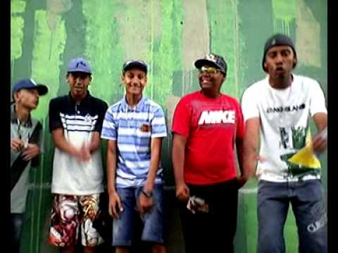 MC´S BILLY , VITÃO , BRUNINHO , MATHEUS E LÉO BOLADO - VAI MAMA GERAL  2013