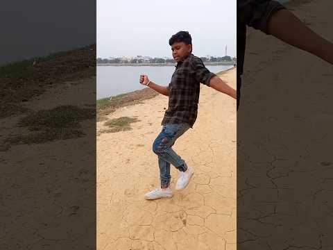Jaathi Illai Song Dance