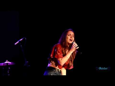 BIDELLATI- C.E.M- Lara Campanhã - "Rolling in the Deep" (Adele) -2018