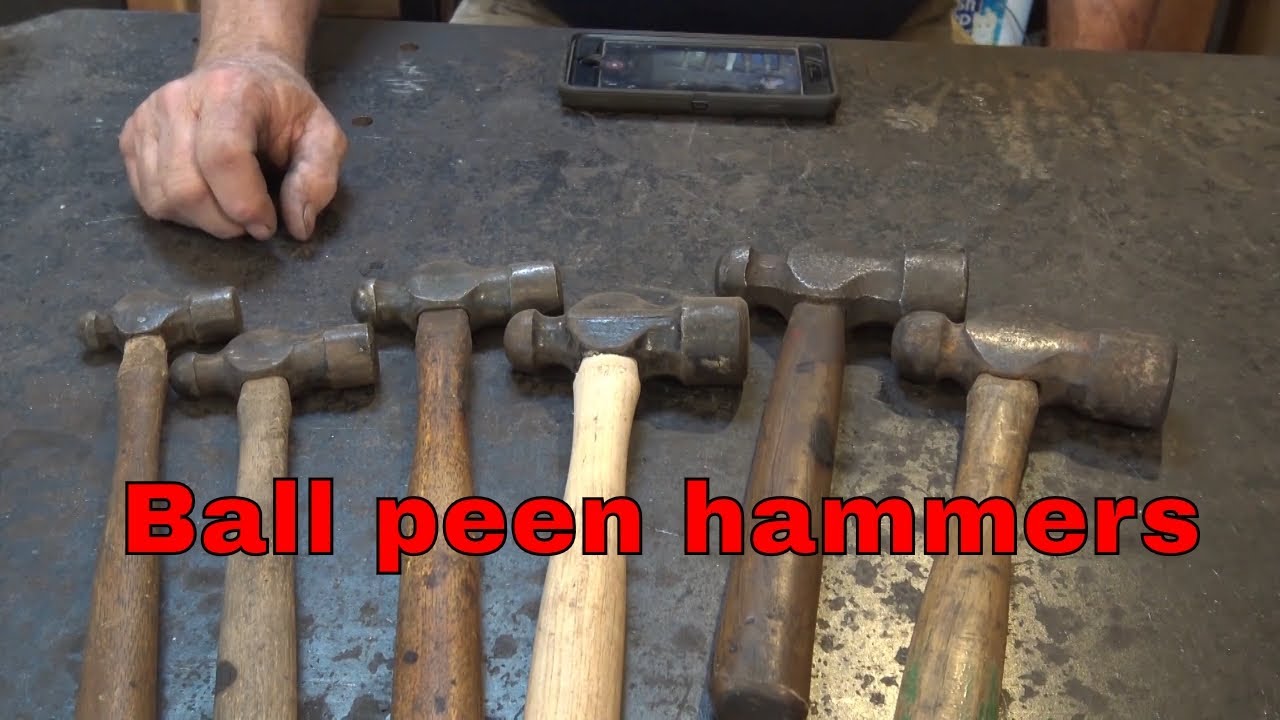 What does a ball peen hammer look like? EN General