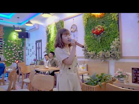 Thể hiện bởi Thùy Dương