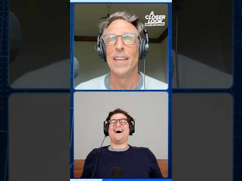 A Closer Look Out of Office: Seth and Sal react to Trump's two hobbies ⛳️🧱