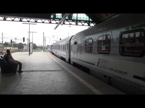 EP09-008 (EU: 150 018-6) z iC 83104 "ŚWiATOWiD" (SZCZE.GŁ.-PRZEM.GŁ.) - start z WR.GŁ.