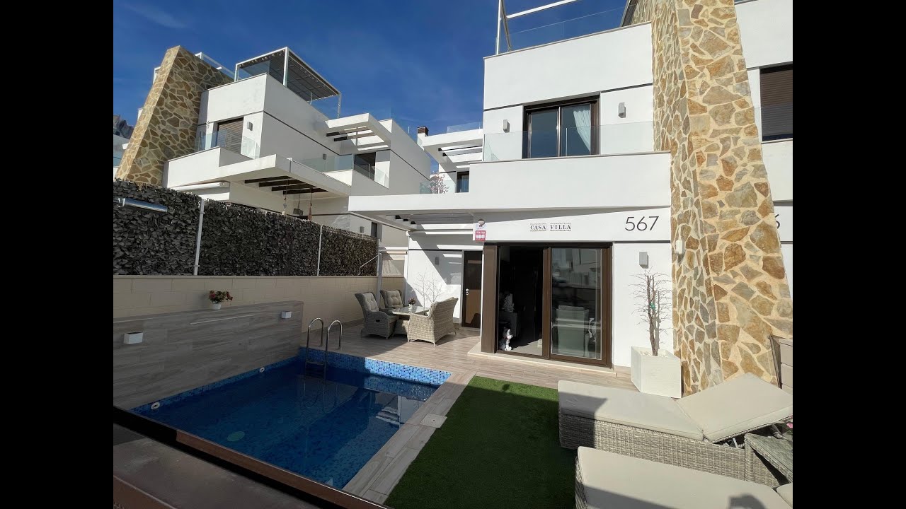 Semi-detached House for Sale in Orihuela