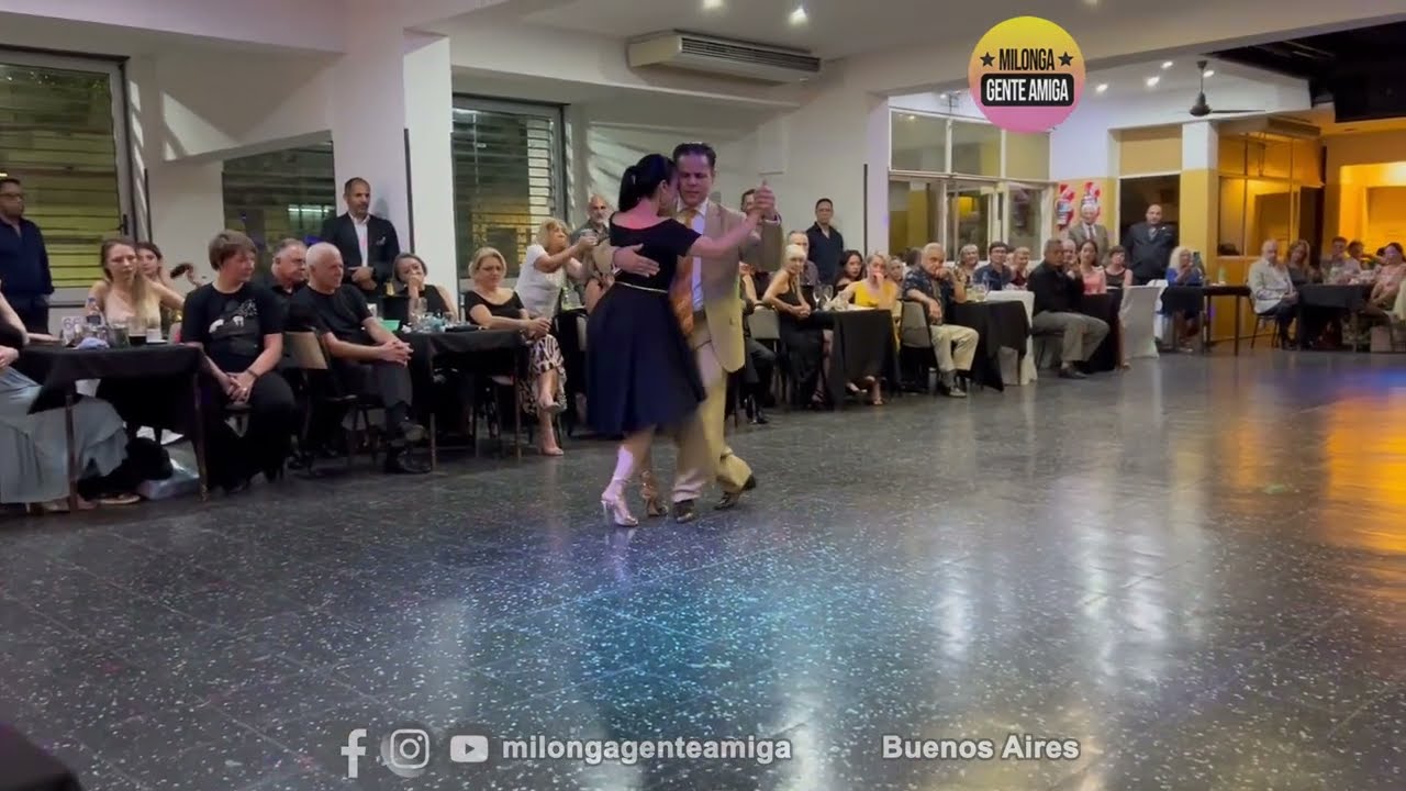 Lola Ruiz y Pedro Ochoa  - Milonga Gente Amiga - 21/ENE/2023 (3/3)