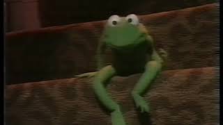 KERMIT, THE MUPPET SHOW - Halfway Down The Stairs    Jim Henson | Sesame Street   ♫  1977