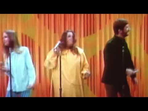The Mamas and the Papas Creeque Alley 1967 Ed Sullivan Show