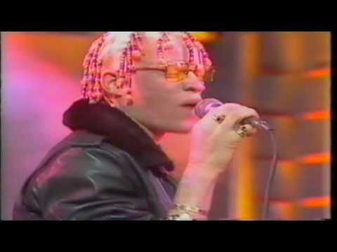 Yellow Man Pt.1  Live Pon English Tv  1984